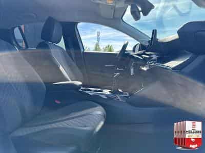 Peugeot 208 1.2 100 ALLURE (2025) - Photo 11