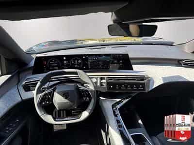 Peugeot 5008 HYBRID 145 GT E-DCS6 (2025) - Photo 10