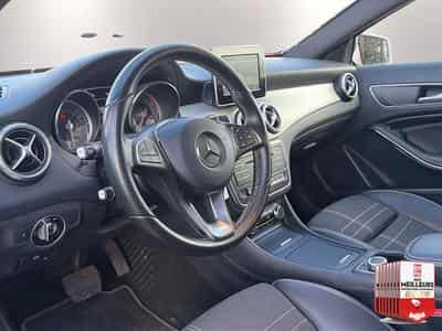 Mercedes GLA 180 D SENSATION 7G-DCT (2016) - Foto 10