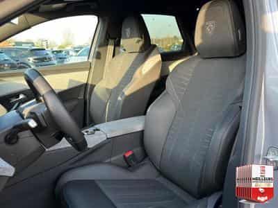 Peugeot 3008 1.2 HYBRID 145 GT E-DCS6 (2025) - Photo 11