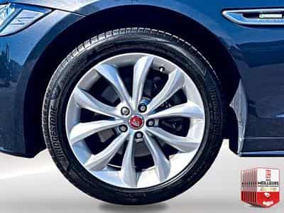 Jaguar XF 2.0D 180 BUSINESS R-SPORT BVA (2020) - Photo 9