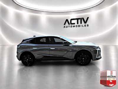 DS Automobiles DS4 E-TENSE 225 PERFORMANCE LINE + (2023) - Photo 8