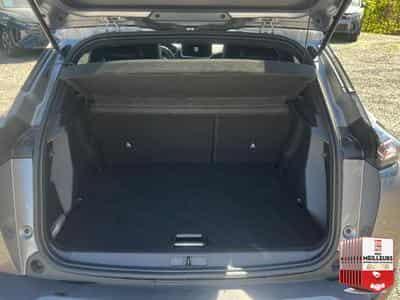 Peugeot 2008 1.2 100 ALLURE (2025) - Photo 13