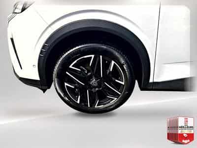 Peugeot 5008 HYBRID 145 ALLURE E-DCS6 (2025) - Photo 9