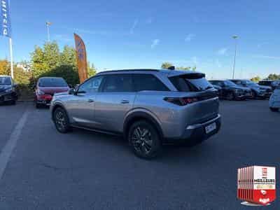 Peugeot 5008 HYBRID 145 ALLURE E-DCS6 (2025) - Photo 13