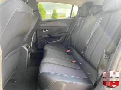 Peugeot 308 1.5 BLUEHDI 130 ALLURE EAT8 (2025) - Photo 11