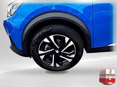 Peugeot 2008 1.5 BLUEHDI 130 ALLURE PACK EAT8 (2023) - Photo 9