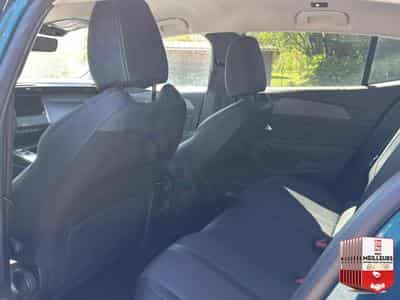 Peugeot 408 HYBRID 145 ALLURE E-DCS6 (2025) - Photo 13