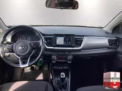 Kia STONIC 1.6 CRDI 115 ISG ACTIVE (2020) - Photo 10