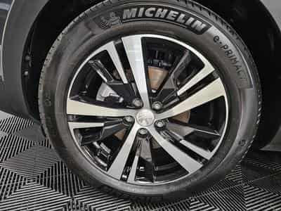 Peugeot 3008 GT 1.2 130 EAT8 (2023) - Photo 4