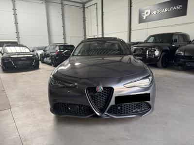 Alfa-Romeo Giulia Giulia Veloce Q4 /211 CV /19/PANO/CAMERA/CUIR/VOLL (2019) - Foto 2