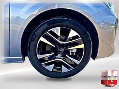 Peugeot 208 1.2 100 ALLURE (2025) - Foto 6