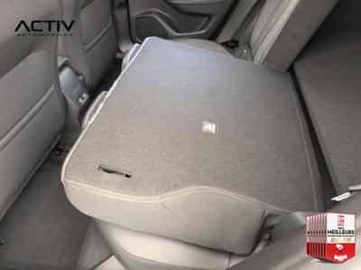 Peugeot 2008 Hybrid 145 ch e-DCS6 Allure (2026) - Photo 12