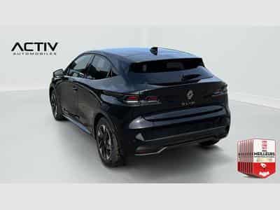 Renault CLIO 6 TCE 115 CH TECHNO (2026) - Foto 5