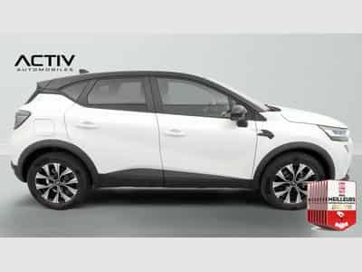 Renault CAPTUR E-Tech full hybrid 160 ch Evolution (2026) - Photo 8