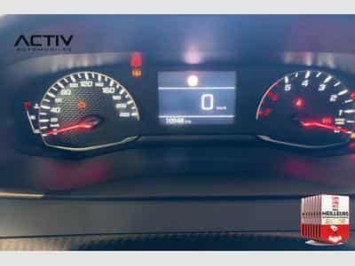 Peugeot 2008 100 S&S BVM6 Style (2025) - Photo 9