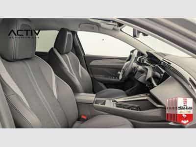 Peugeot 408 Hybrid 145 e-DCS6 Allure (2025) - Photo 9