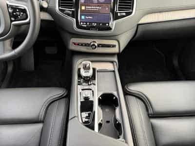 Volvo XC90 B5 Plus Bright / Diesel (2023) - Foto 11