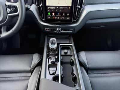 Volvo XC60 Facelift B5 Black Edition Plus / Essence (2025) - Foto 11