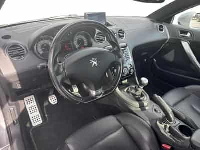 PEUGEOT RCZ 1.6 THP 16v 200ch (2012) - Photo 2