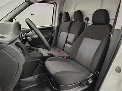 Fiat Doblo 1.6 MJET Cargo CLIM / CARPLAY (2022) - Photo 7
