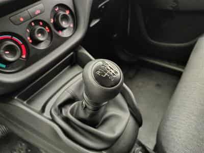 Fiat Doblo 1.6 MJET Cargo CLIM / CARPLAY (2022) - Photo 12