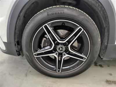 Mercedes GLB 180 180d AMG Line 7pl. NAVI / FULL LED / PANO / CAMERA 360° (2025) - Photo 6
