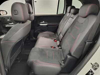 Mercedes GLB 180 180d AMG Line 7pl. NAVI / FULL LED / PANO / CAMERA 360° (2025) - Photo 13