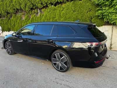 VW Passat Variant 1.5 TSI eHybrid 200 kW R-Line (2026) - Photo 3