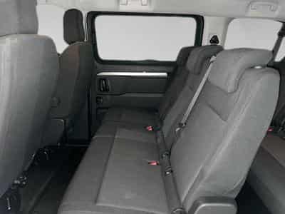 Peugeot Traveller 2.0 BlueHDi 130kW EAT8 (2025) - Photo 11