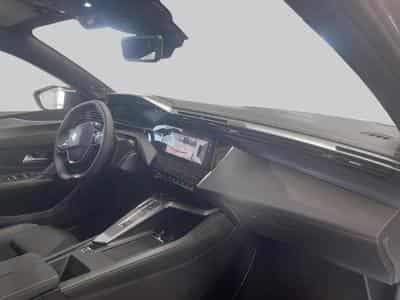 Peugeot 308 GT Plug-in Hybrid 180 e-EAT8 (2024) - Foto 9