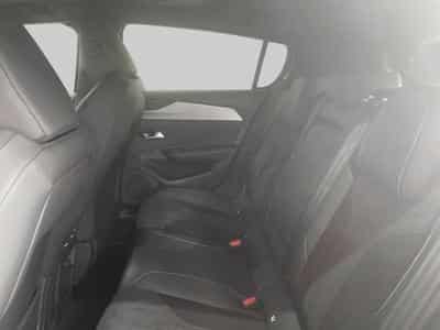 Peugeot 308 GT Plug-in Hybrid 180 e-EAT8 (2024) - Foto 12