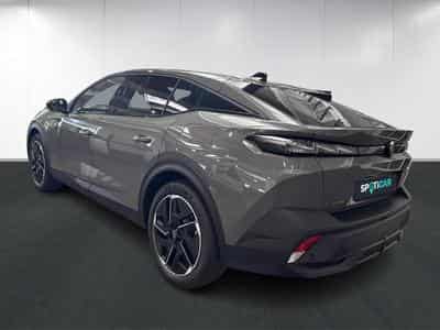 Peugeot 408 GT Plug-In Hybrid 225 EAT8 (2025) - Photo 6