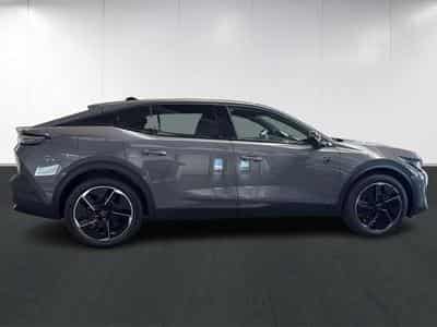 Peugeot 408 GT Plug-In Hybrid 225 EAT8 (2025) - Photo 8