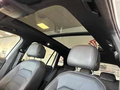 VW Tiguan R-Line 4Motion (2023) - Foto 12