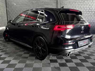 VW Golf GTI 2.0 TSI 245CV DSG7  * MATRIX * BLACK STYLE* CAM* (2023) - Foto 4