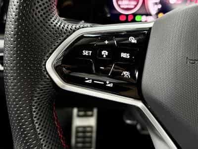VW Golf GTI 2.0 TSI 245CV DSG7  * MATRIX * BLACK STYLE* CAM* (2023) - Foto 11