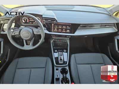 Audi A3 TFSI Mild Hybrid 150 S tronic 7 Design (2026) - Photo 11