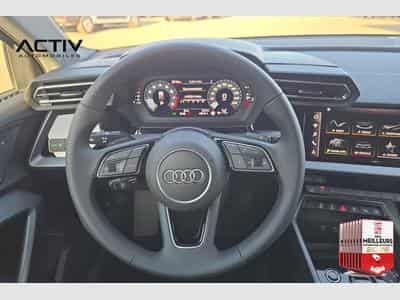 Audi A3 TFSI Mild Hybrid 150 S tronic 7 Design (2026) - Photo 13