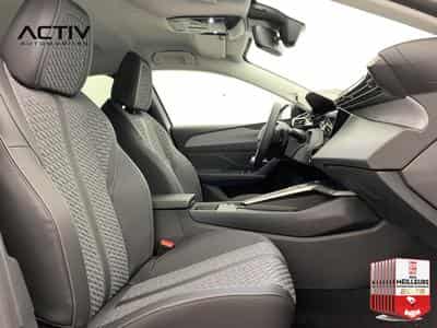 Peugeot 308 Hybrid 145 e-DCS6 Allure (2026) - Photo 9