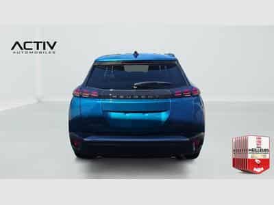 Peugeot 2008 Hybrid 145 e-DCS6 Allure (2026) - Foto 6