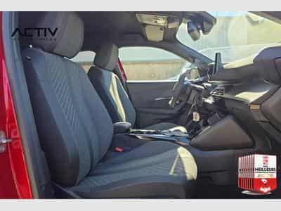 Peugeot 2008 Hybrid 145 e-DCS6 Allure (2026) - Photo 9