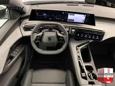 Peugeot 5008 Hybrid 145 e-DCS6 Allure (2026) - Photo 13