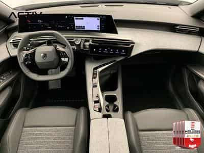 Peugeot 5008 Hybrid 145 e-DCS6 Allure (2026) - Photo 12