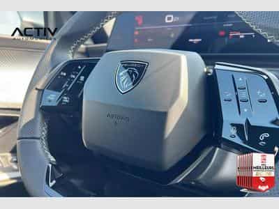 Peugeot 5008 Hybrid 145 e-DCS6 GT (2025) - Photo 14