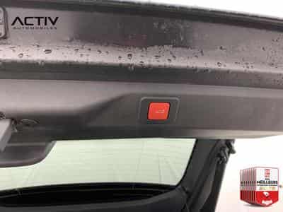 Peugeot 3008 Hybrid 145 e-DCS6 GT (2025) - Photo 13