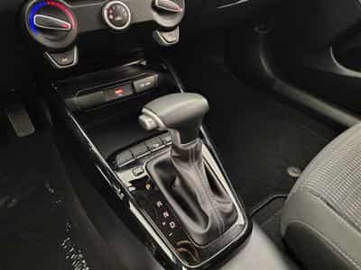 Kia Stonic 1.0 T-GDi 120cv DCT Pulse CARPLAY / CAMERA / JA 16" (2023) - Photo 12