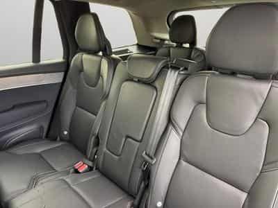 Volvo XC90 T8 Plus Dark / Full Option / Hybride (2026) - Foto 13