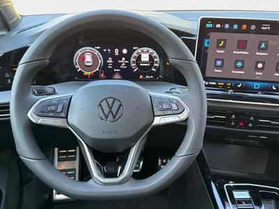 VW Golf R-Line Limited (2026) - Photo 8