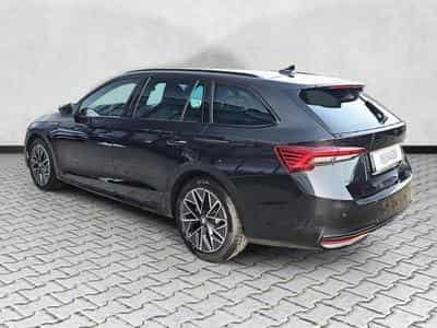 Skoda Octavia 2.0 TSI 150 kW 4x4 Sportline (2026) - Foto 5